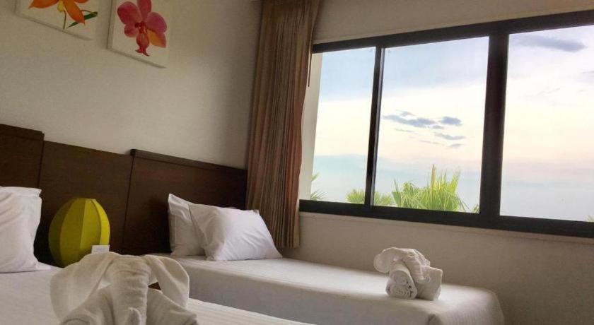 สุวรรณ กอล์ฟ แอนด์ คันทรีคลับ Hotel นครปฐม ภายนอก รูปภาพ